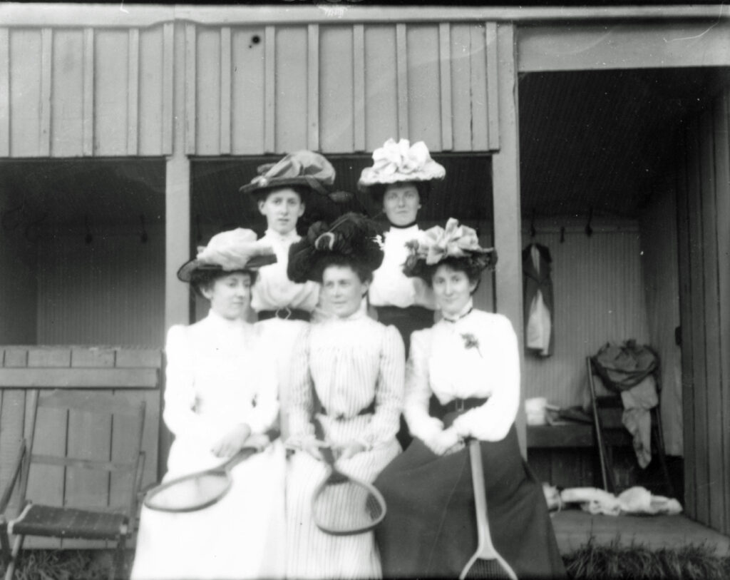 Ladies tennis team with hats and long skirts 2